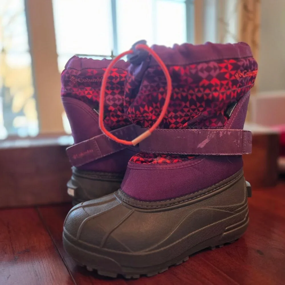Girls Columbia Powderbug Boots Size 13